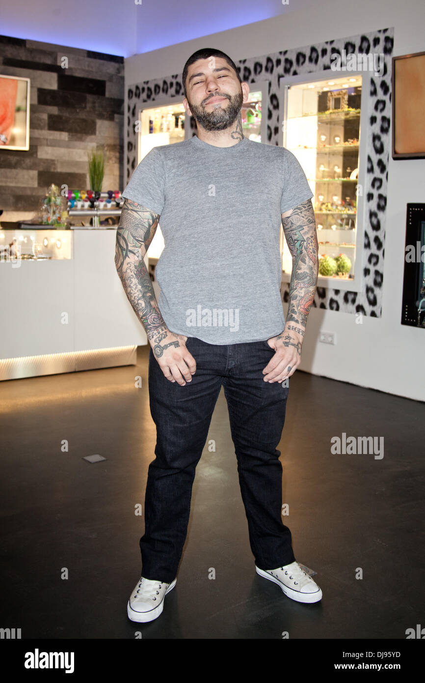 Darren Brass of Miami Ink at the grand opening of Wildcat piercing & tattoo  studio. Hamburg, Germany - 11.06.2012 Stock Photo - Alamy
