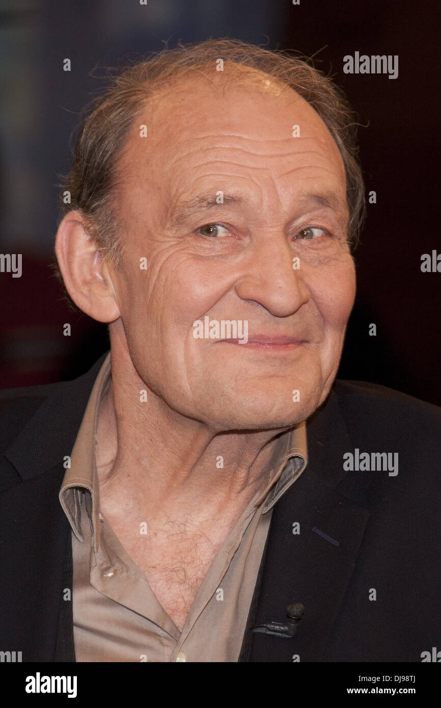 Michael Mendl Hi res Stock Photography And Images Alamy michael-mendl-hi-res-stock-photography-and-images-alamy