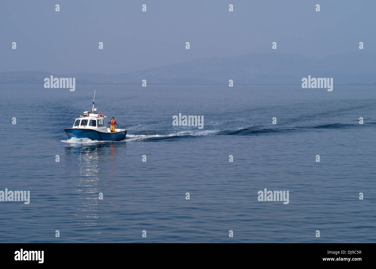 Small yellow fishing boat hi-res stock photography and images