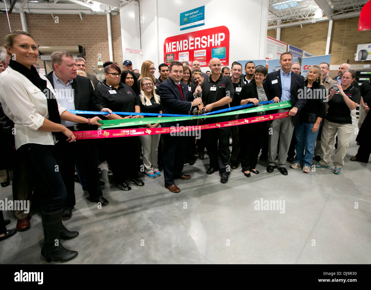 Ribbon cutting ceremony for newly open COSTCO warehouse membership retailer in Cedar Park, Texas Stock Photo