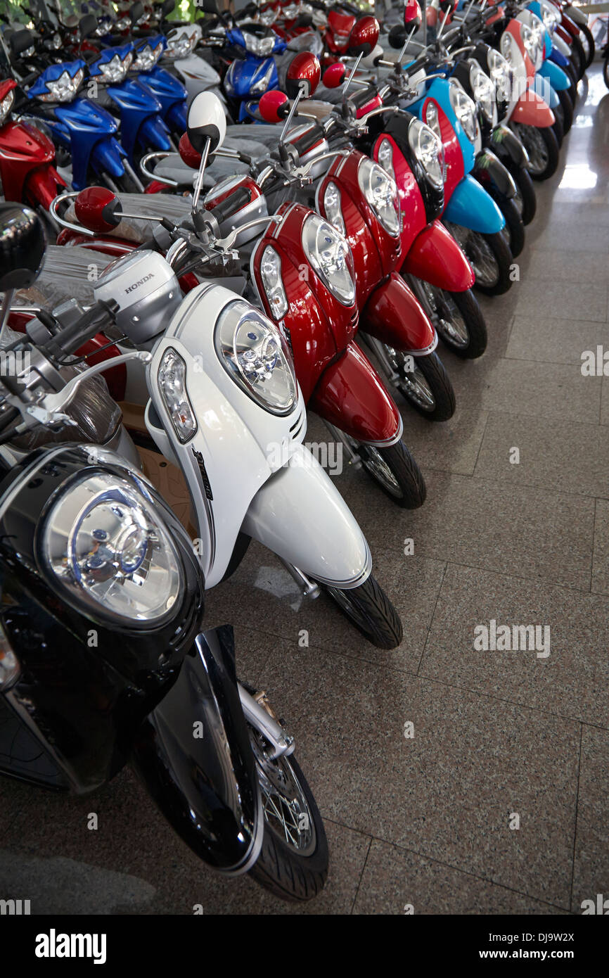 Teenageår fire civile Motorcycle motorbike showroom showing all the range of scooters on sale in  Korat, Thailand Stock Photo - Alamy