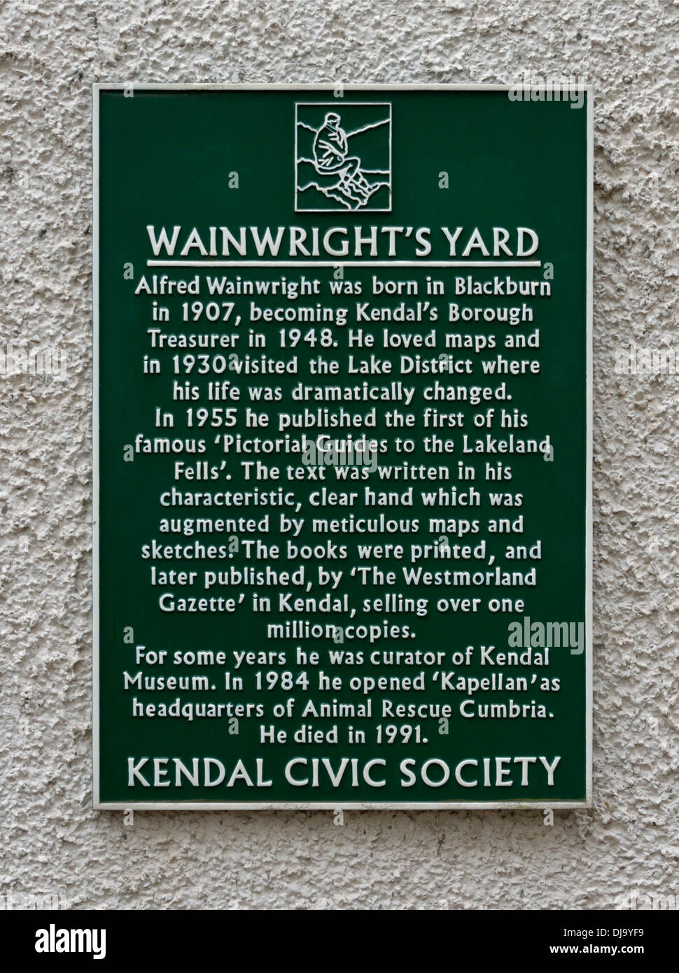 Descriptive plaque. Wainwright's Yard. Stricklandgate, Kendal, Cumbria, England, United Kingdom, Europe. Stock Photo