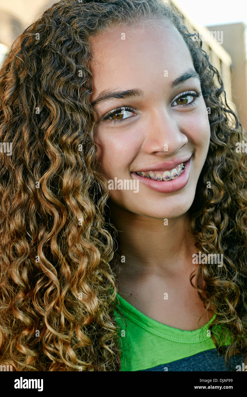 race person girl 12 curly hi-res stock photography and images - Alamy