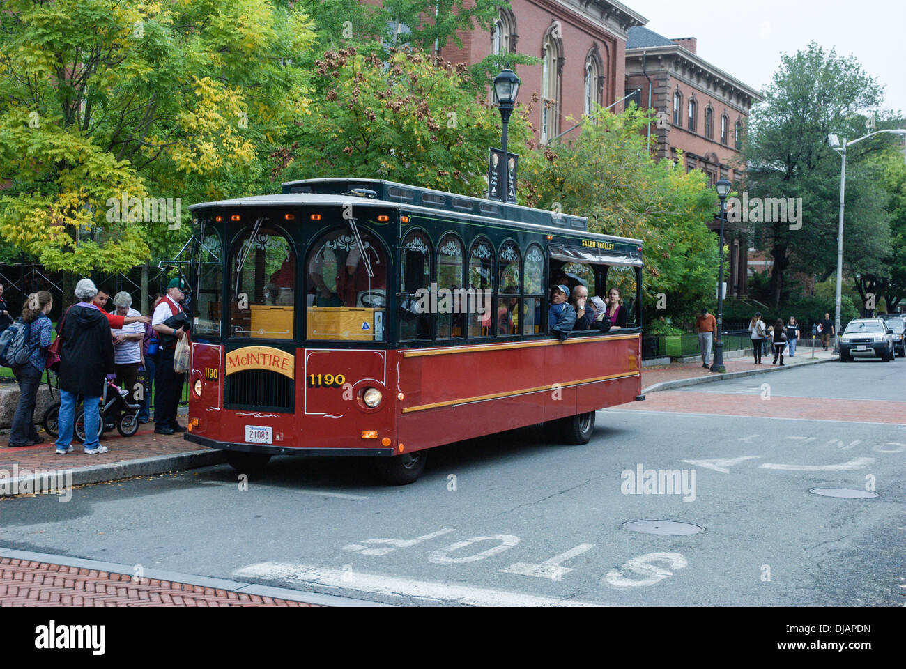 Tourist bus in salem Stock Photo Alamy