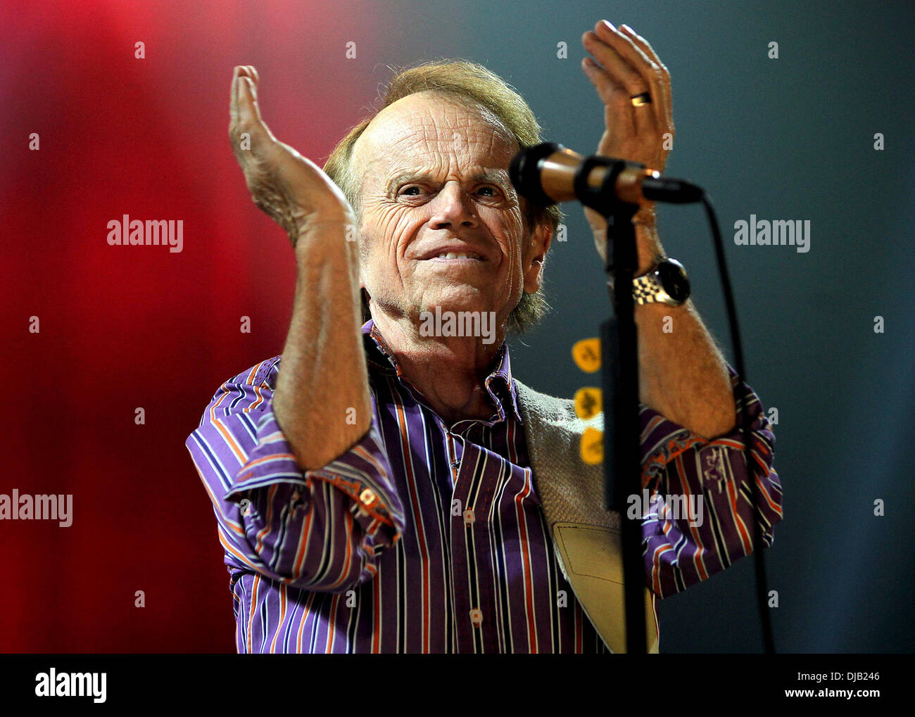 Al jardine hires stock photography and images Alamy(03)