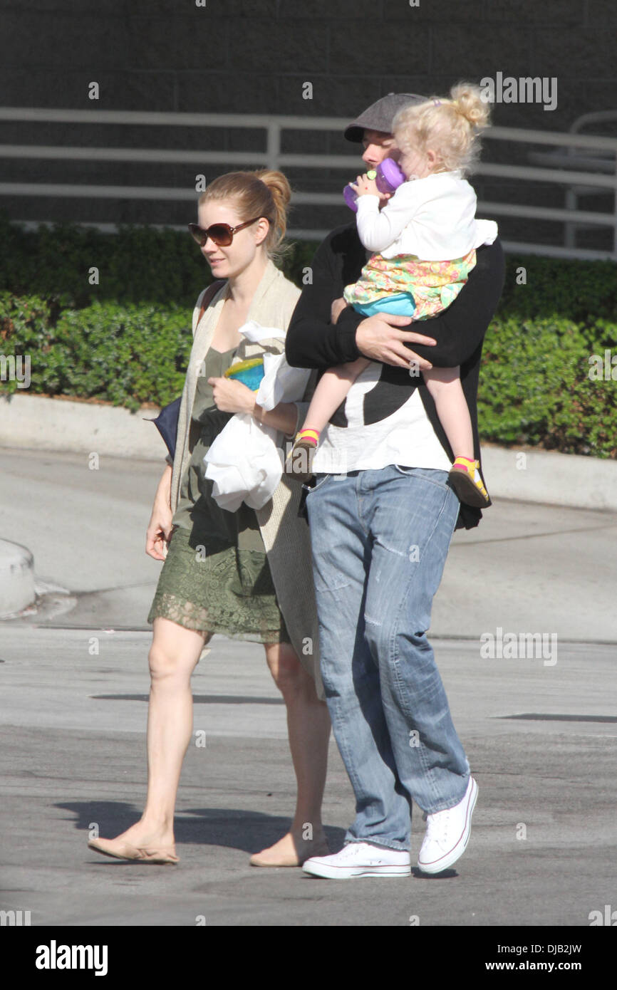 Amy Adams, Darren Le Gallo and their daughter Aviana Olea Le Gallo are seen while food shopping at Pavillions market Los Angeles, California - 29.09.12 Stock Photo