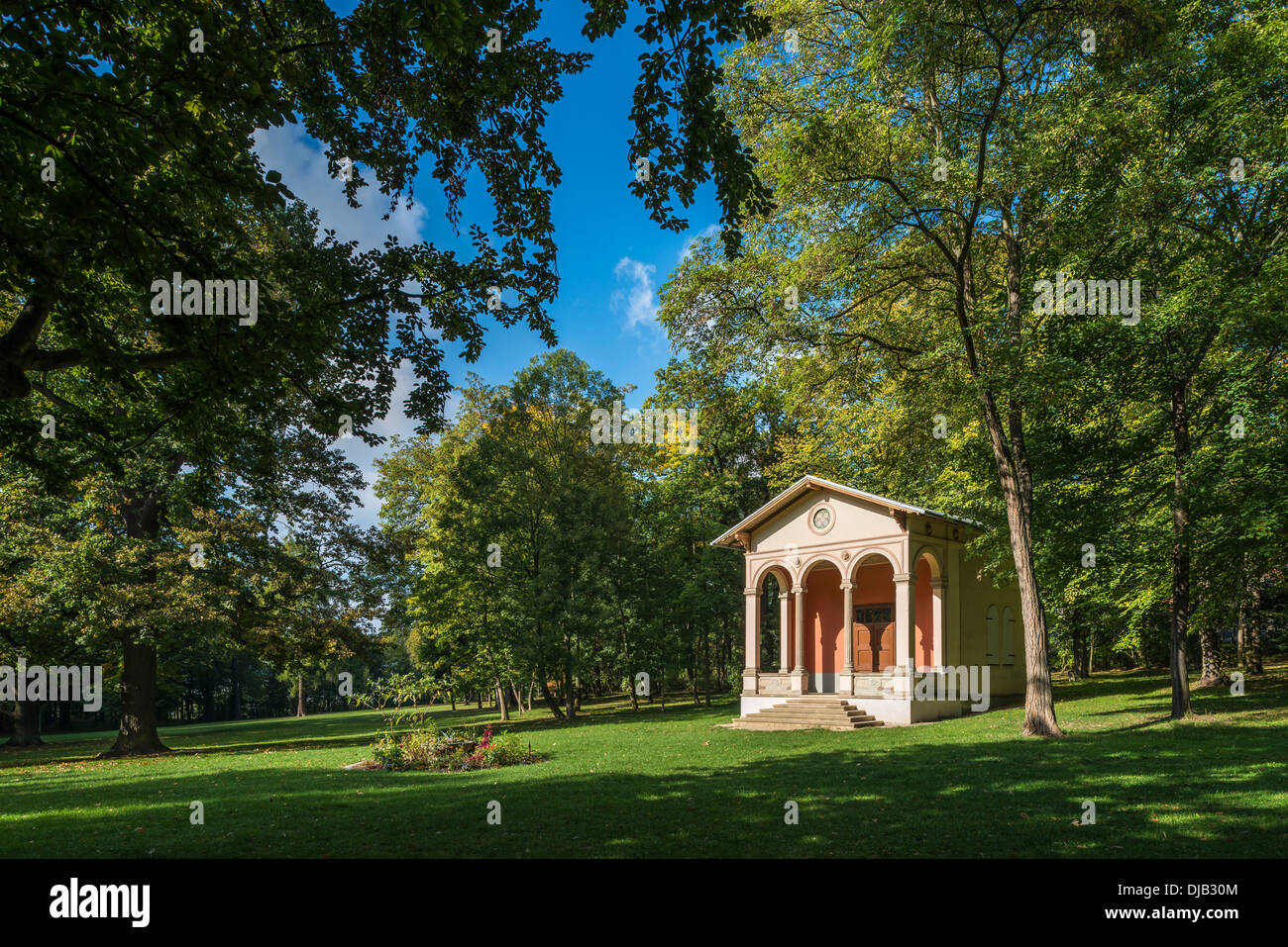 Tea house, Drackendorfer park, small English garden, Gut Drackendorf