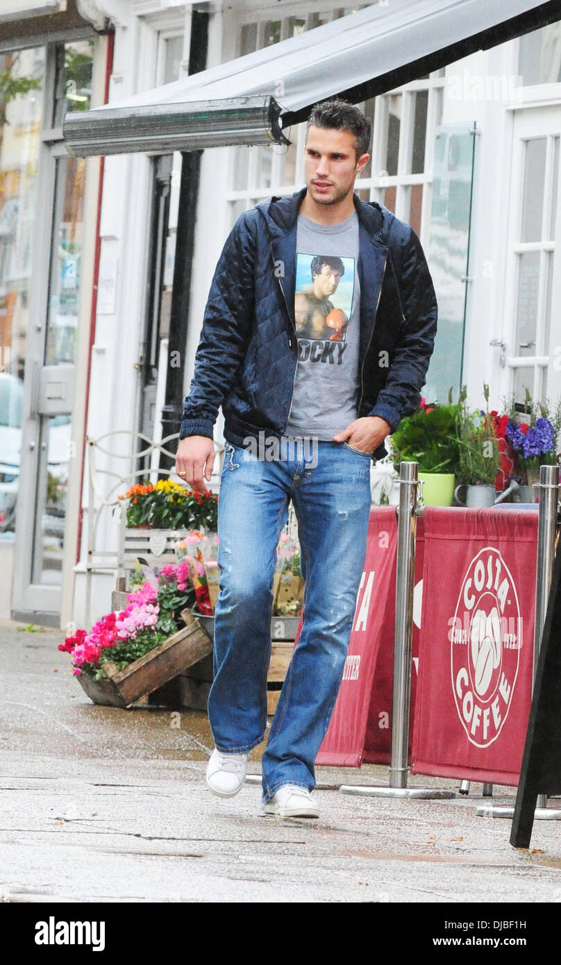 Manchester United footballer Robin van Persie out and about in his new town Manchester, England - 20.09.12 Stock Photo