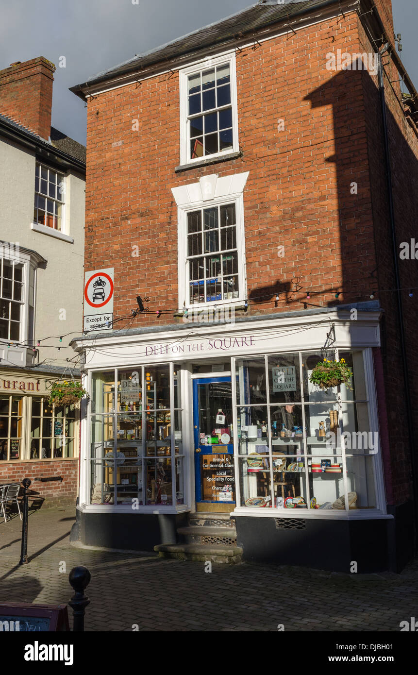 Deli on the Square in Castle Square in the Shropshire town of Ludlow Stock Photo