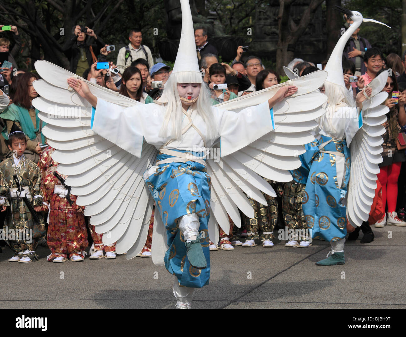 Japan Tokyo White Heron Dance Ceremony Procession People Stock Photo Alamy