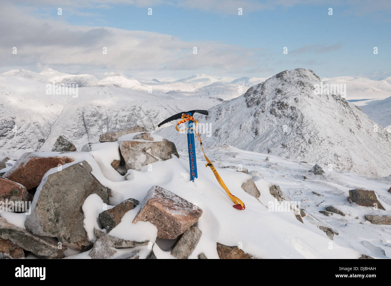 Walking with ice axe hires stock photography and images Alamy