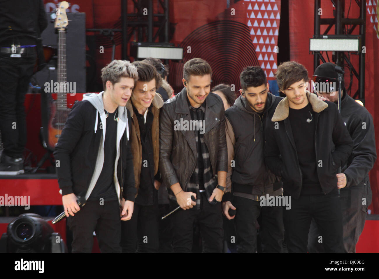 New York, New York, USA. 26th Nov, 2013. One Direction performs for ...