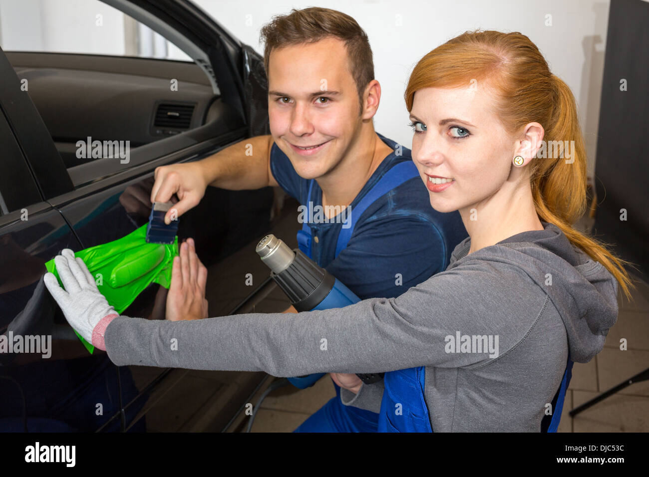 Car wraps hires stock photography and images Alamy