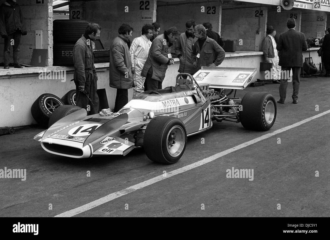 Jean-Pierre Beltoise with his Matra MS120, Race of ...