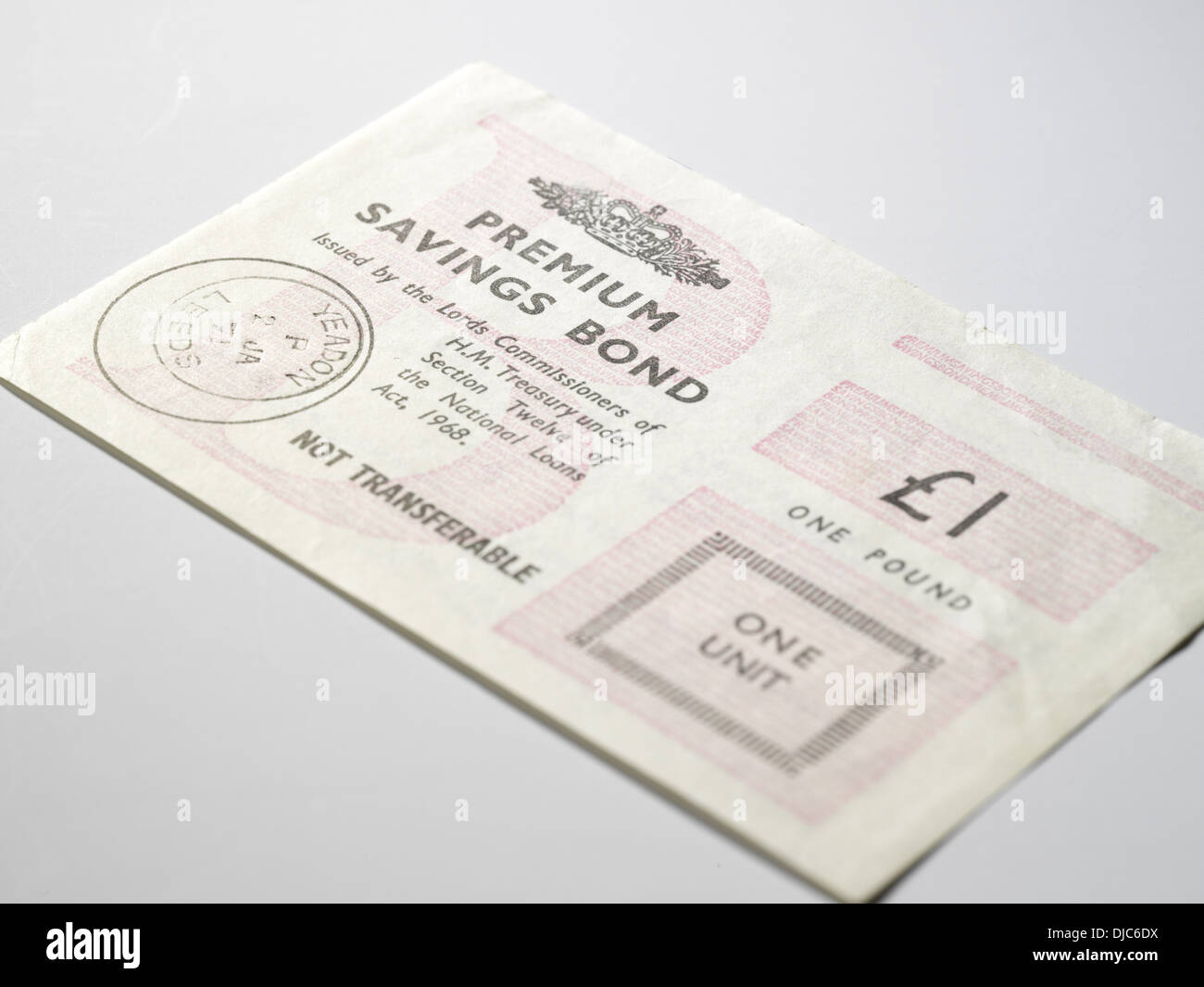 Original style £1 Premium Bond Certificates Stock Photo