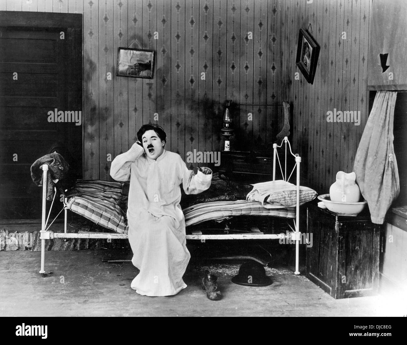 Charlie chaplin film set hires stock photography and images Alamy