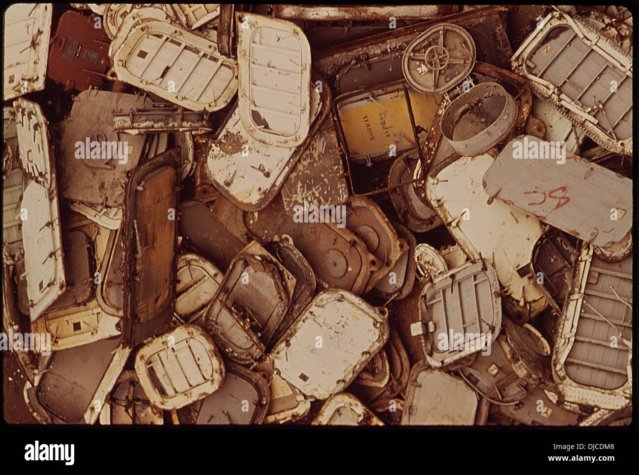 ZIDELL SHIPWRECKING YARD 006 Stock Photo Alamy