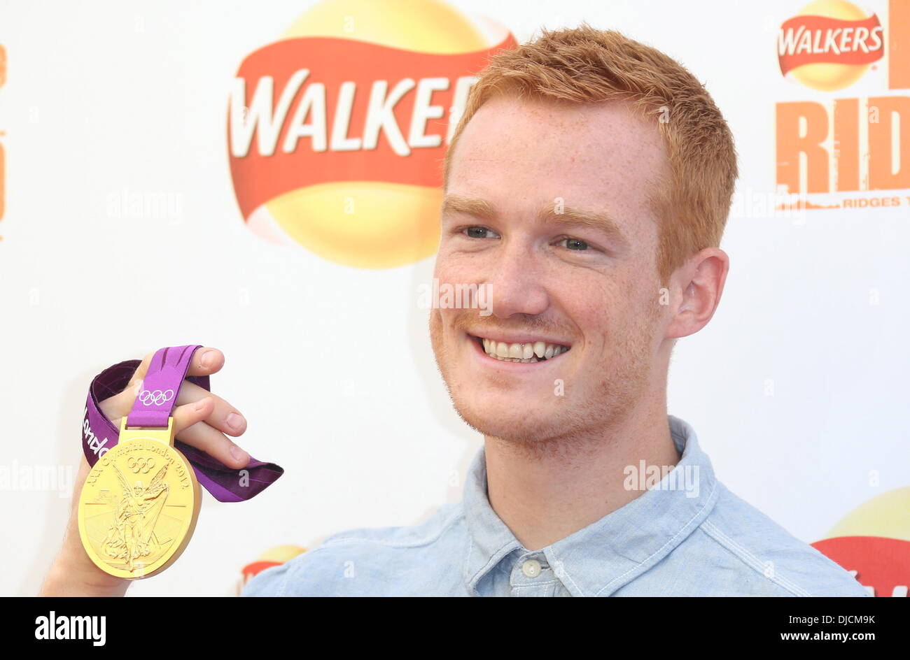 Greg Rutherford Walker's deep ridged crisps - Britain's tallest ...