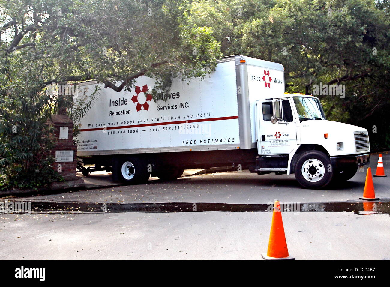 A moving truck is photographed outside the Encino residence of actress/singer Selena Gomez Los Angeles, California - 17.08.12 Stock Photo