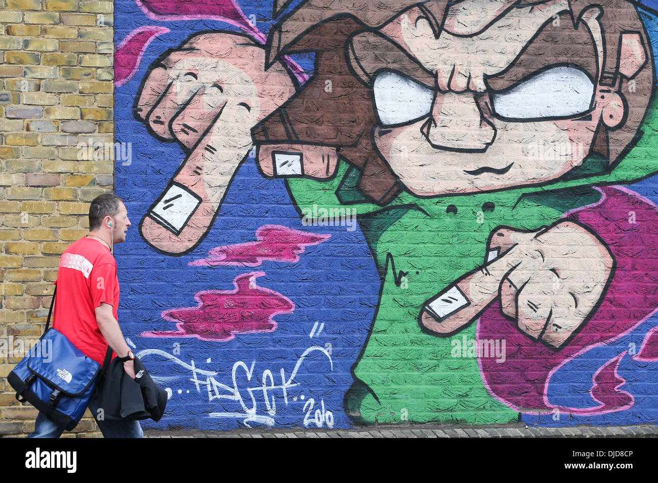 GRAFFITI ON A WALL IN CAMBRIDGE Stock Photo Alamy