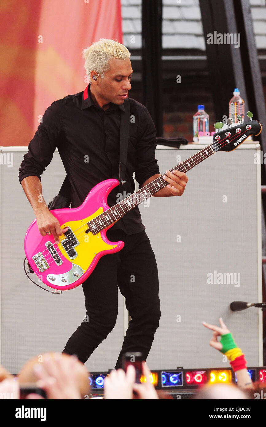 Tony Kanal No Doubt performs live in Central Park as part of Good Morning  America's Summer Concert Series New York City, USA - 27.07.12 Stock Photo -  Alamy