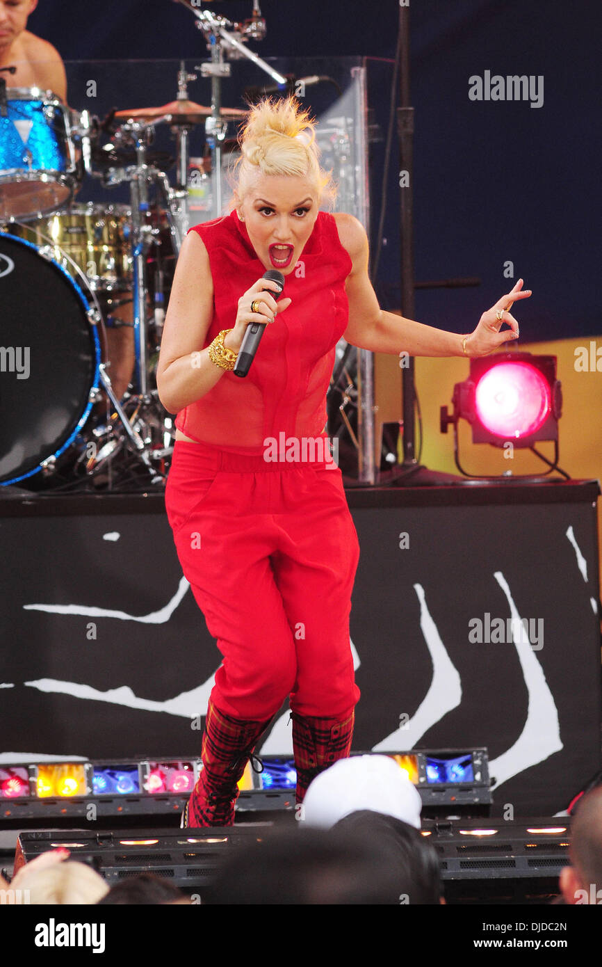 Gwen Stefani No Doubt performs live in Central Park as part of Good