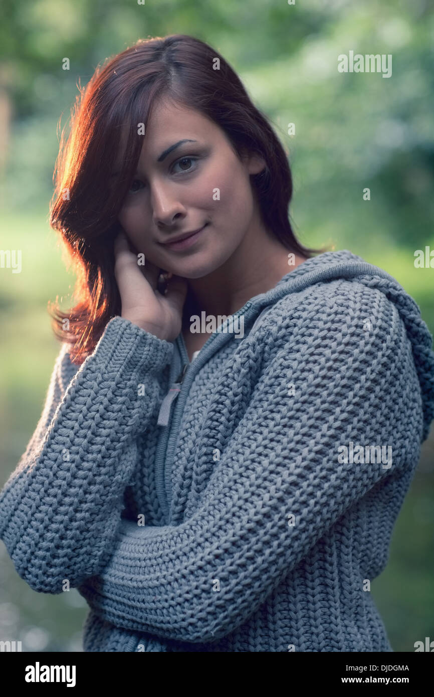 Portrait smiling pretty young woman hi-res stock photography and images ...
