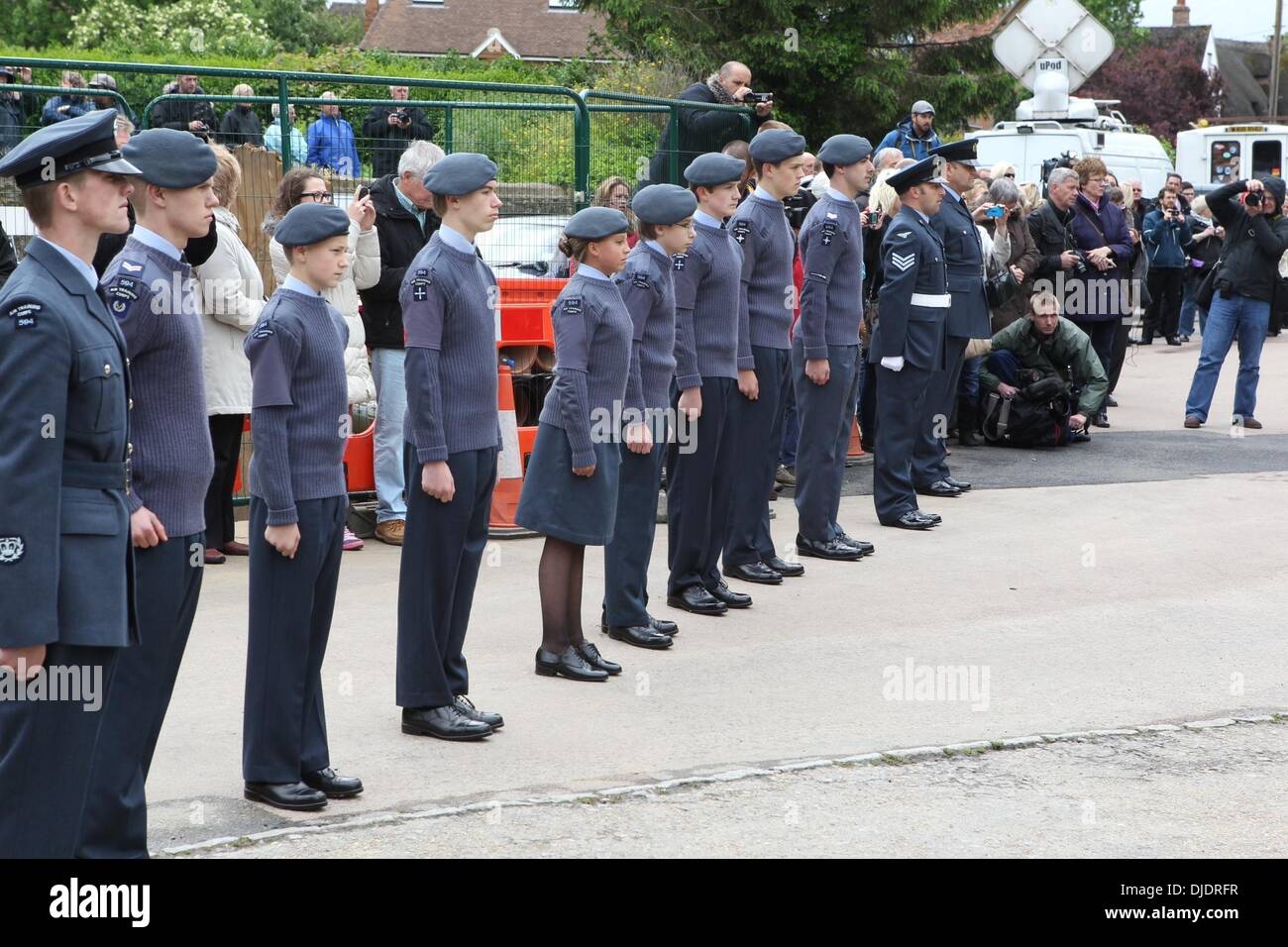 Procession The Funeral Of Robin Gibb Held In His Home Town Of Thame 