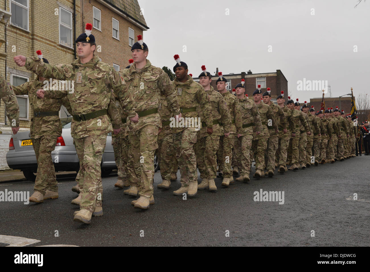 Soldiers from the 1st battalion the royal regiment of fusiliers hi-res ...