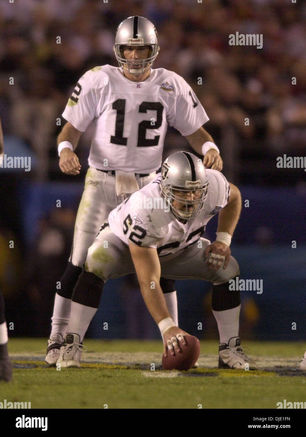 Jan 26, 2003 - San Diego, California, USA - Tampa Bay Buccaneers beat Oakland Raiders 48-21 at Super Bowl 37. Pictured: #62 Raider center ADAM TREU gets ready to snap the ball in 4th quarter action.  (Credit Image: © Jim Baird/San Diego Union-Tribune/ZUMA Press) RESTRICTIONS: LA, Orange County Papers & USA Tabloids RIGHTS OUT! Stock Photo
