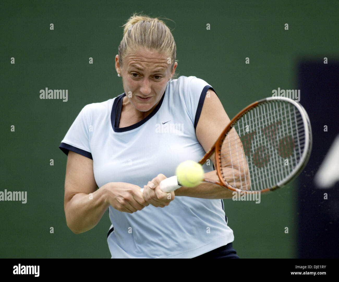 Mary pierce hi-res stock photography and images - Alamy