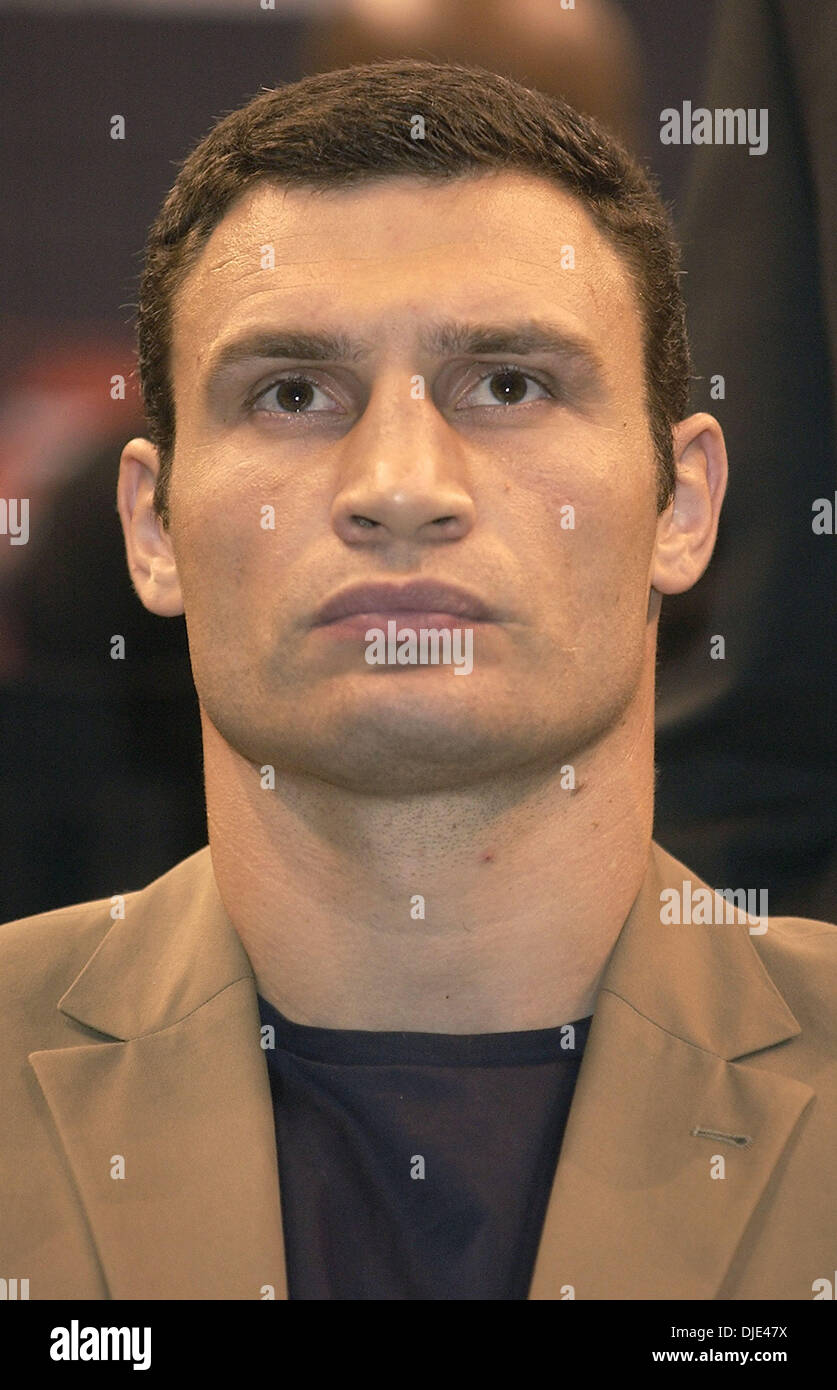 April 21, 2004; Los Angeles, CA, USA; Heavyweight VITALI KLITSCHKO