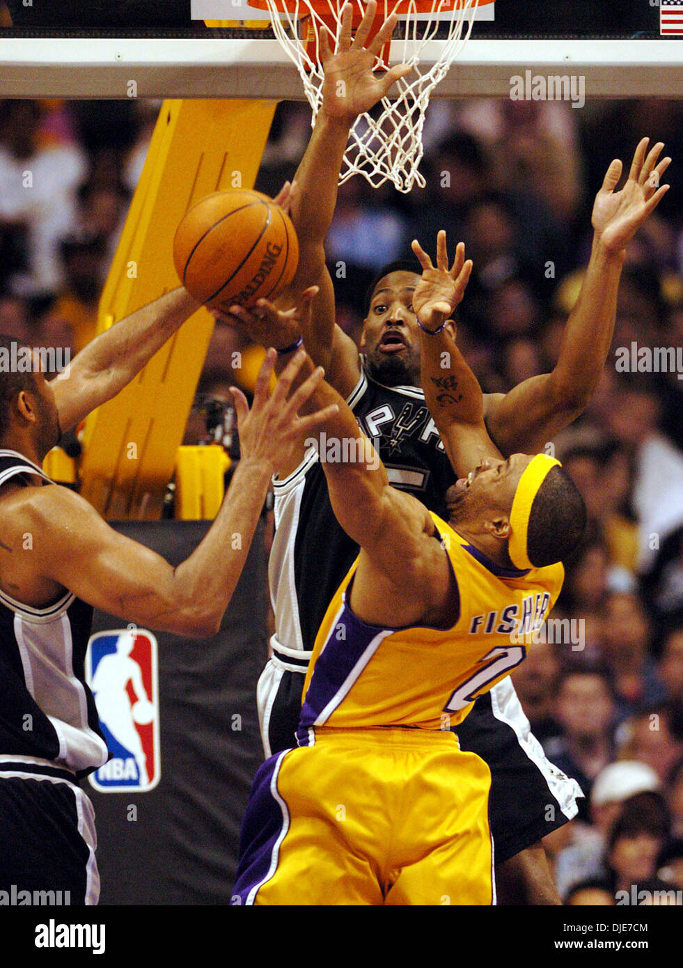 Robert horry kobe hi-res stock photography and images - Alamy