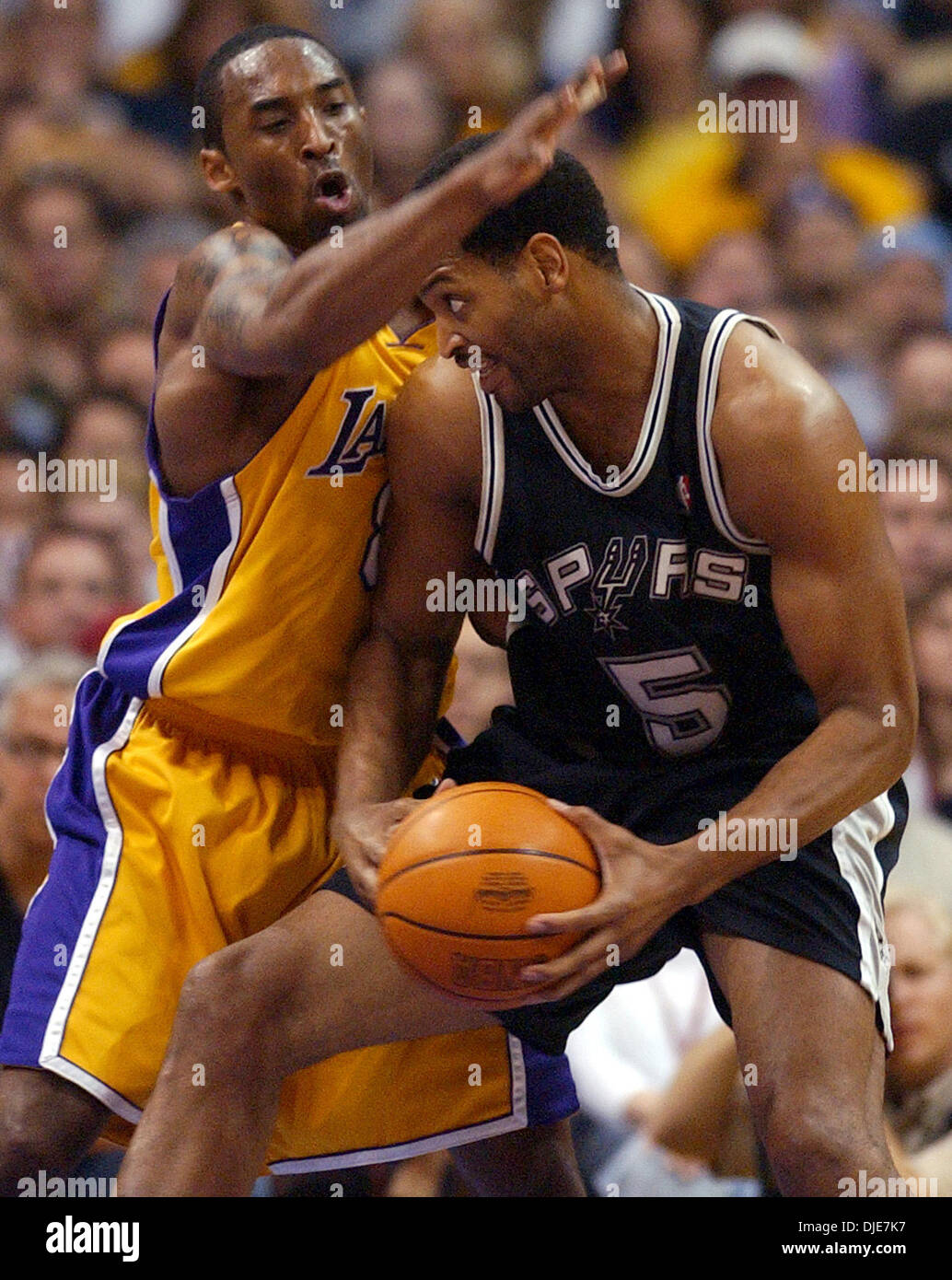 Los angeles lakers kobe slam hi-res stock photography and images - Alamy
