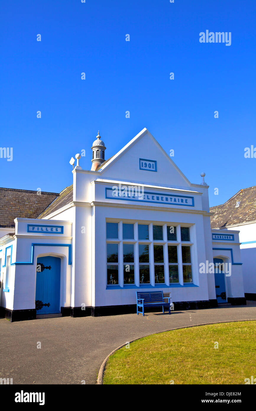 St. Mary's School With French Signage, St. Mary, Jersey, Channel Islands  Stock Photo - Alamy
