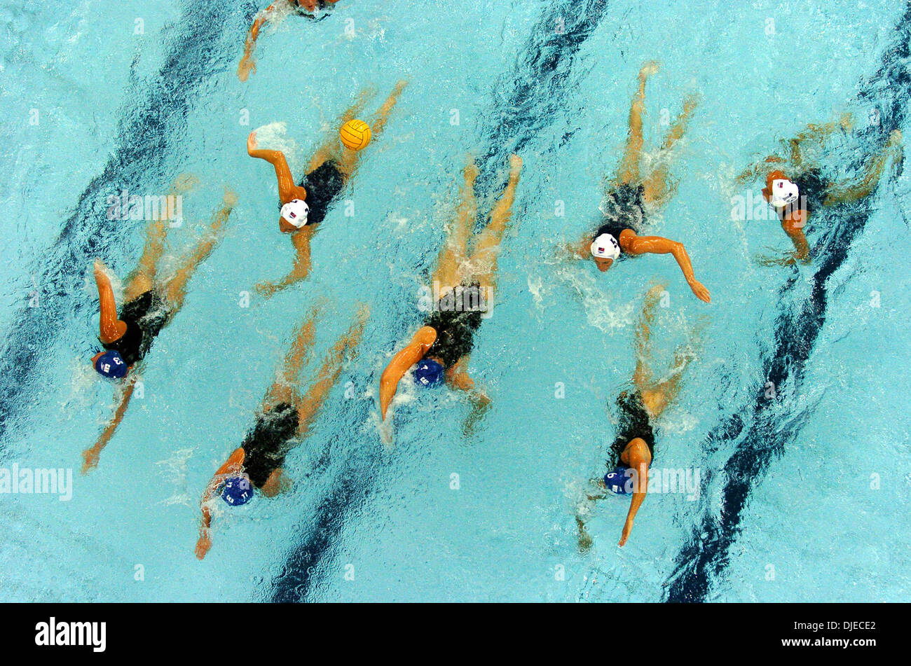 Womens water polo hires stock photography and images Alamy