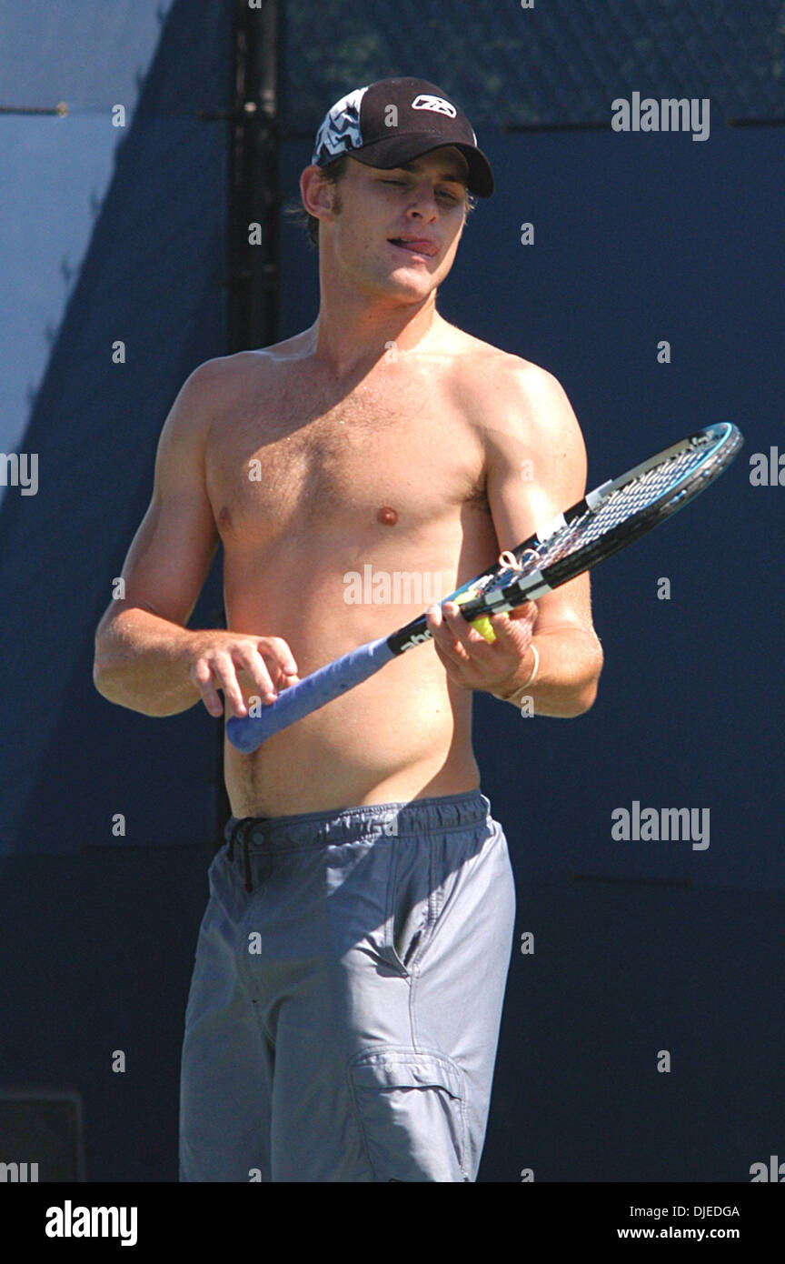 Sep 01, 2004; Flushing Meadows, NY, USA; EXCLUSIVE! Call For PRICE! Tennis Star ANDY RODDICK licks his lips as he prepares to serve during his practice session on Wednesday at the US Open in Flushing Meadows. Mandatory Credit: Photo by Jeff Klein-KPA/ZUMA Press. (©) Copyright 2004 by Jeff Klein-KPA Stock Photo