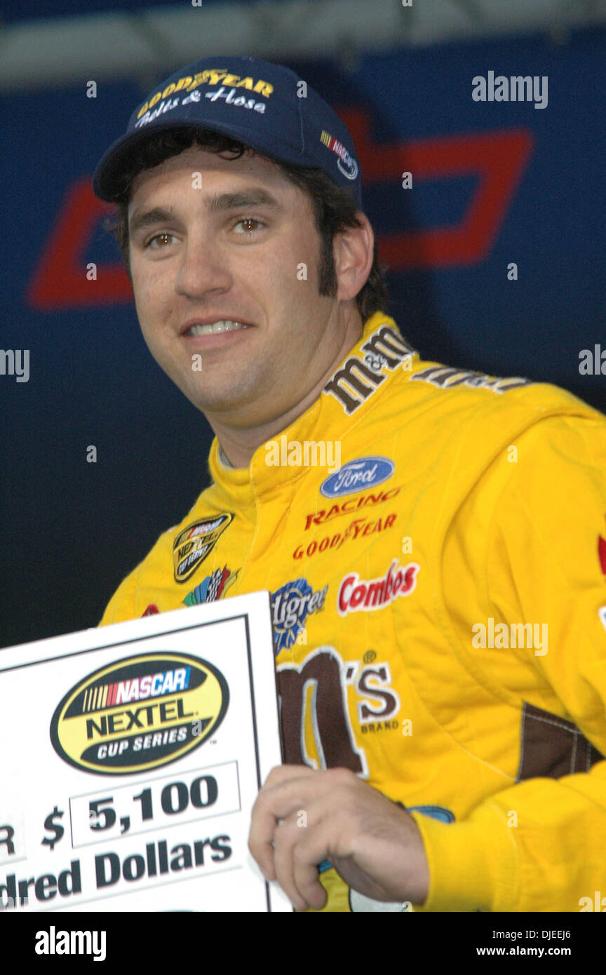 Sep 11, 2004; RIchmond, VA, USA; ELLIOTT SADLER during a check