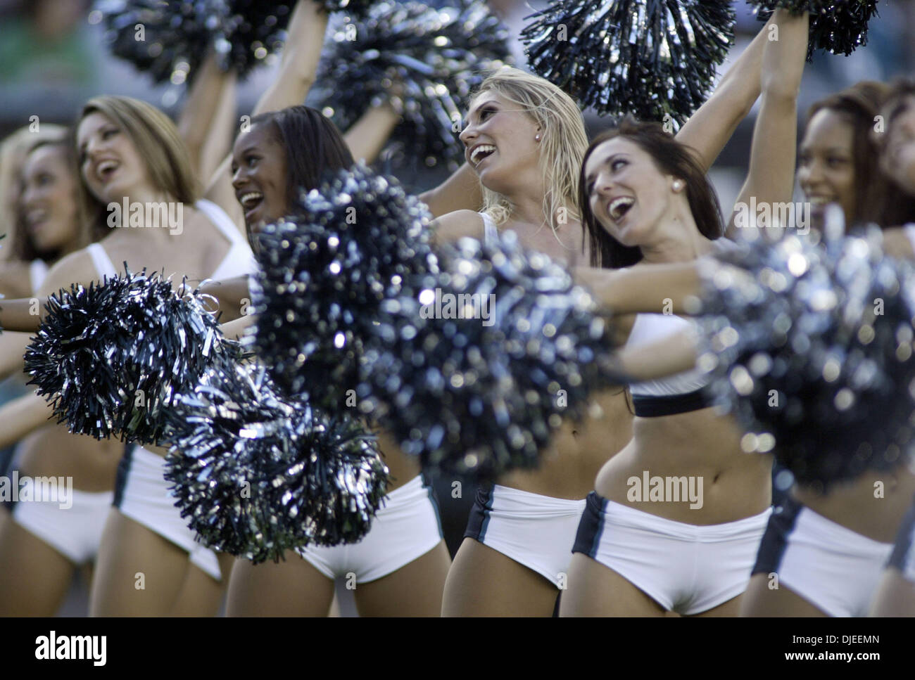 Sep 12, 2004; Philadelphia, PA, USA; Eagles' cheerleaders celebrate ...