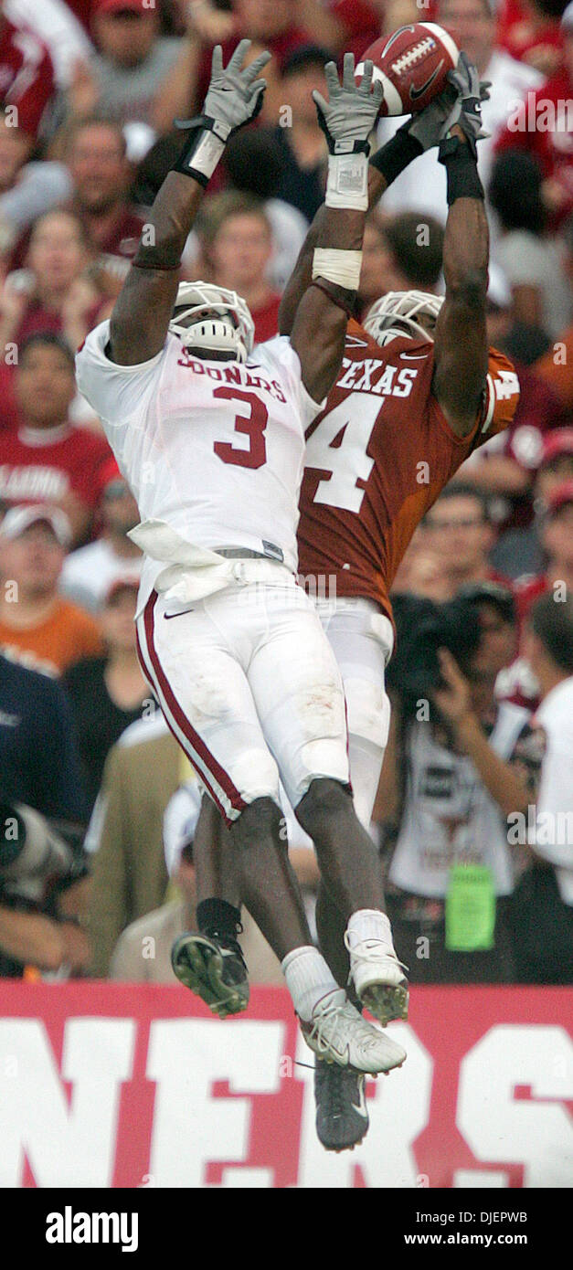 Reggie smith hires stock photography and images Alamy