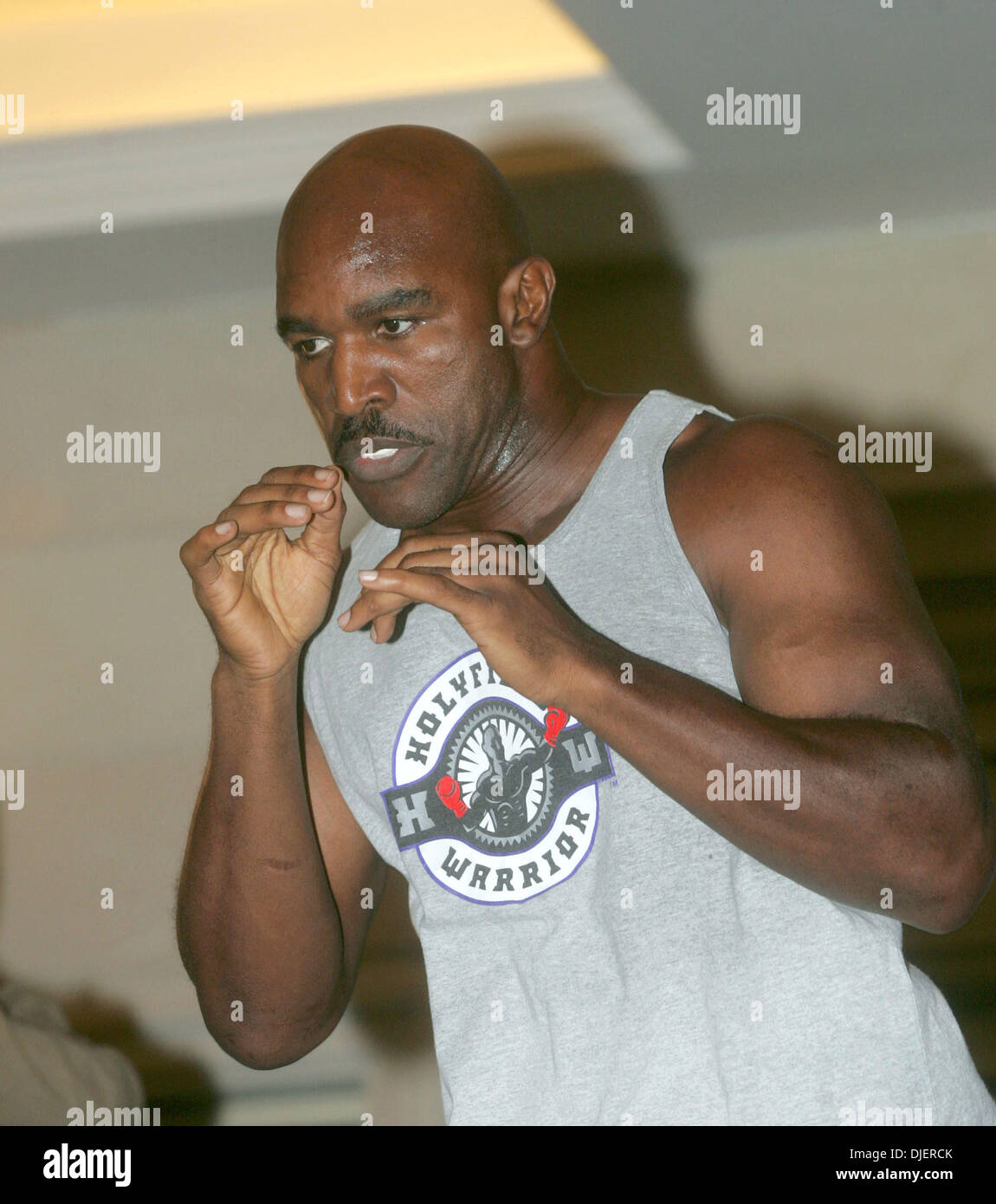 Oct 08, 2007 - Moscow, Russia - BOXING: EVANDER HOLYFIELD training in Moscow prior to his fight with Sultan Ibragimov on Oct. 13th in Moscow for the WBO World Heavyweight Championship. Holyfield's goal is to unify the heavyweight championship. (Credit Image: © Aleksander V.Chernykh/PhotoXpress/ZUMA Press) RESTRICTIONS: North and South America RIGHTS ONLY! Stock Photo
