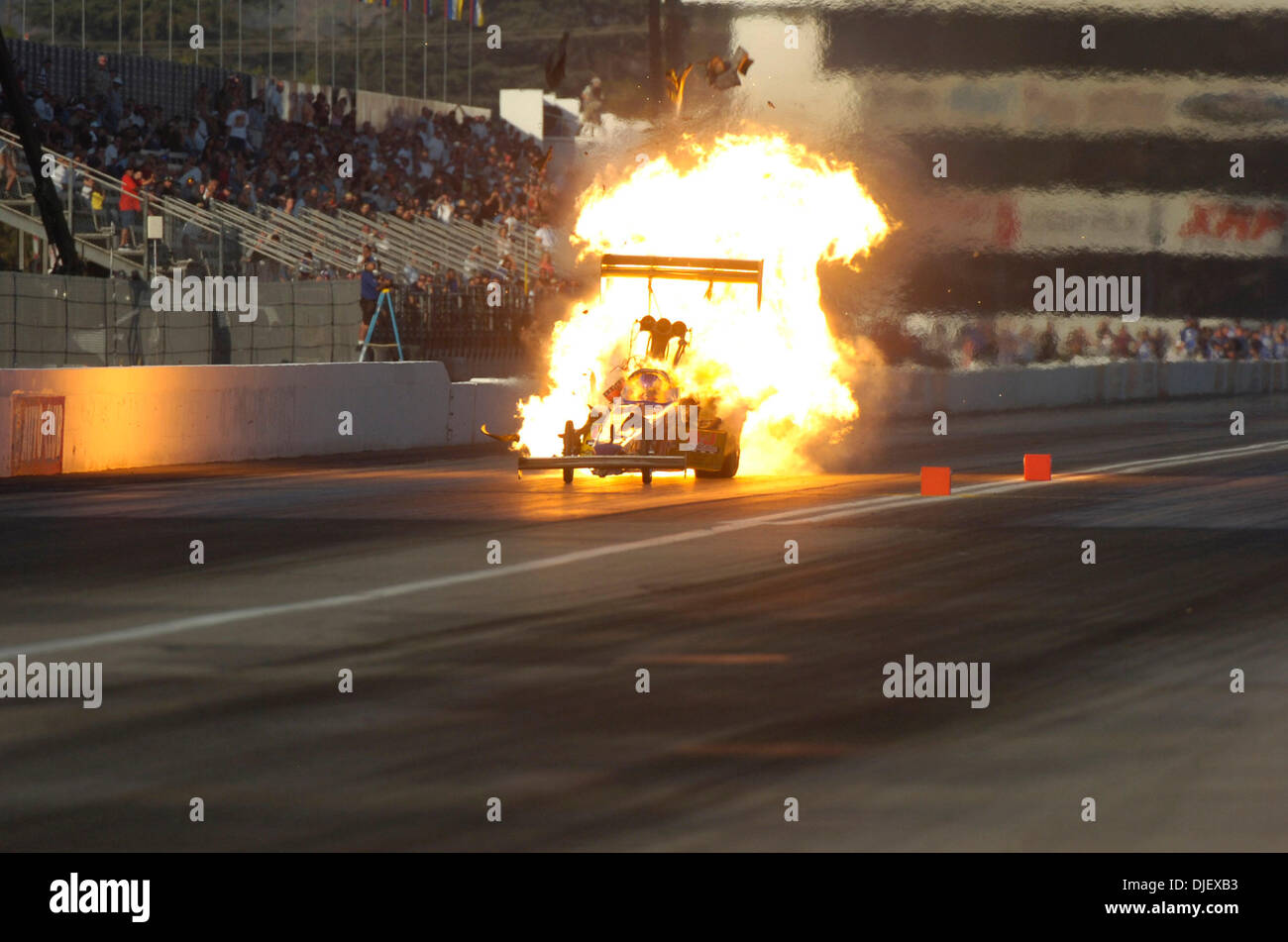Auto club raceway pomona hires stock photography and images Alamy