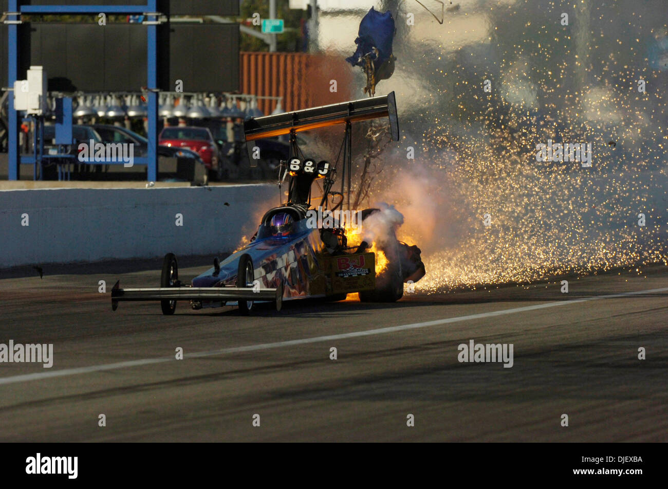 Auto club raceway pomona hires stock photography and images Alamy