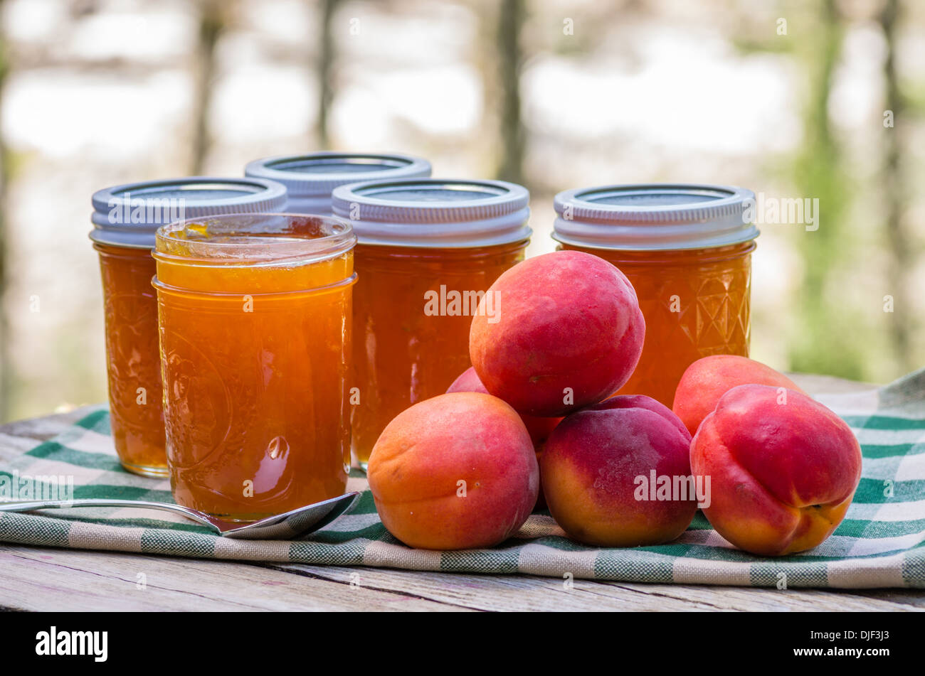 Preserve jar of apricot jam hi-res stock photography and images - Alamy
