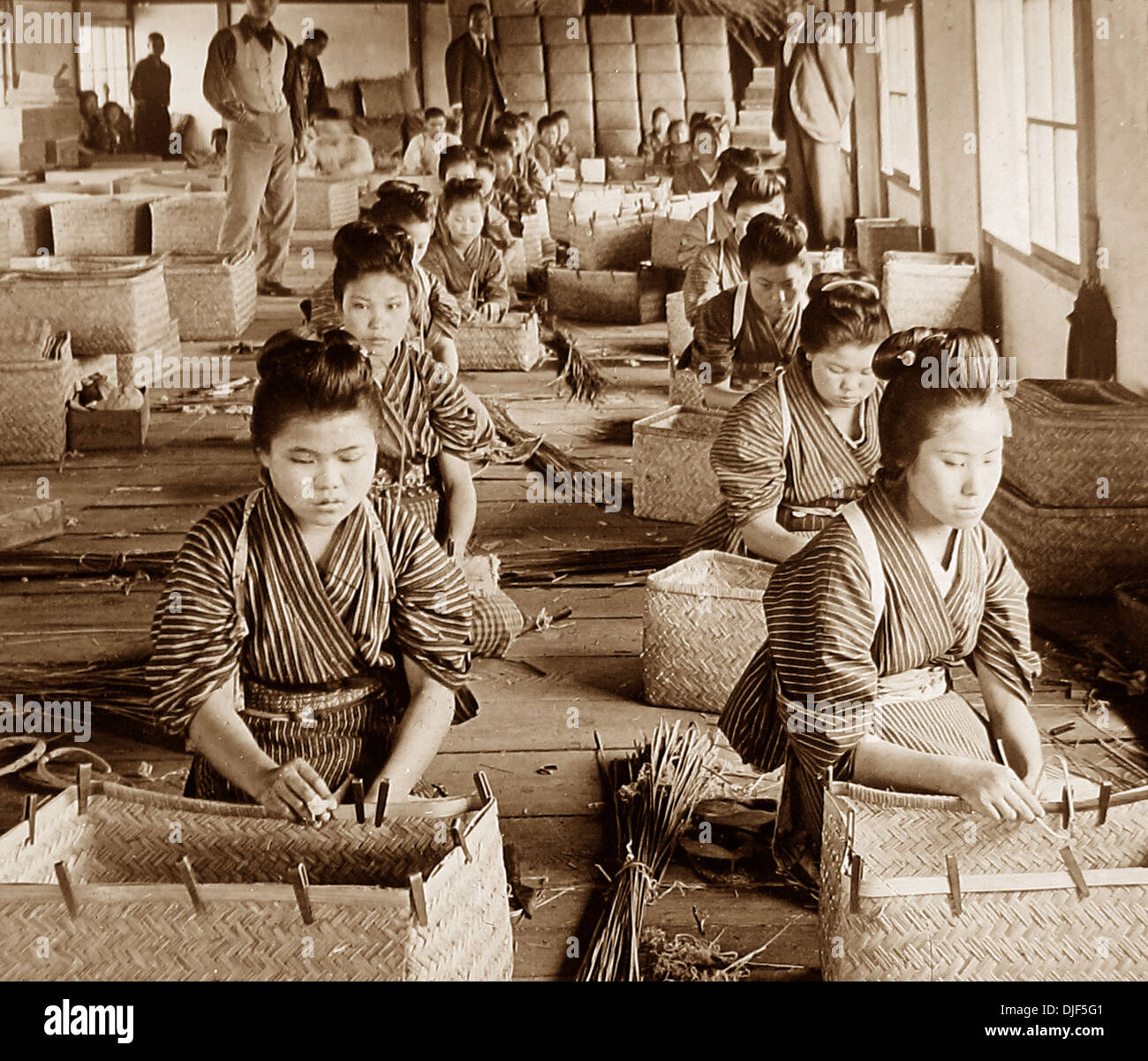 Japan making bamboo baskets pre-1900 Stock Photo