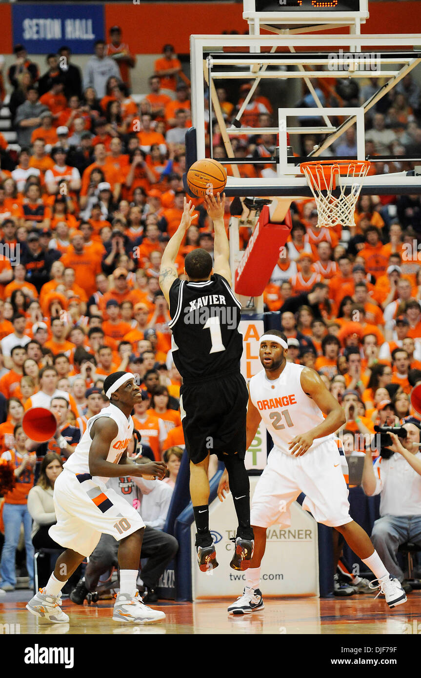 Jeff xavier hi-res stock photography and images - Alamy, image size:863x1390