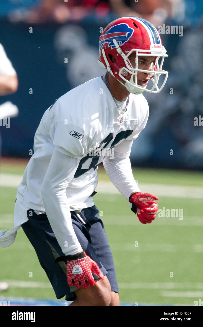 Buffalo Bills rookie wide receiver David Nelson (#86) during a minicamp