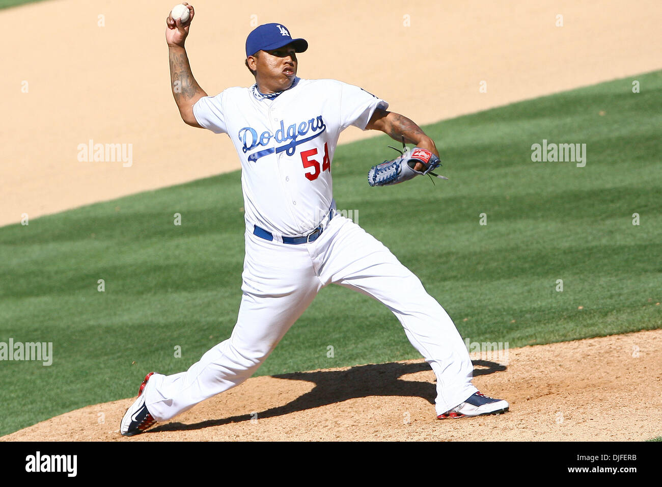 06 Jun 2010: Los Angeles Dodger relief pitcher Ronald Bellisario makes a  pitch during the top of the tenth inning. Bellisario retired the side, as  the game would go on to extra