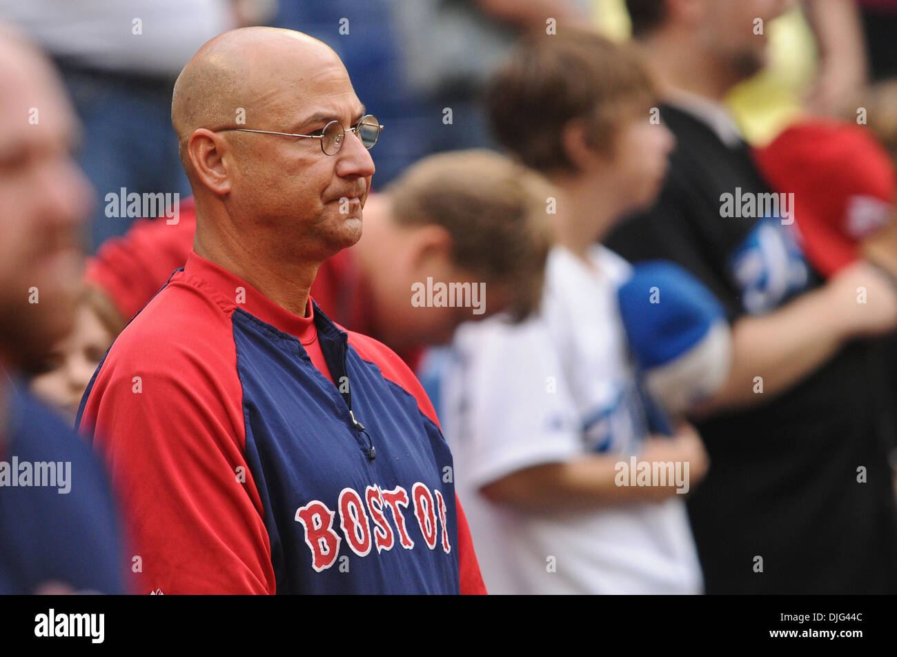 Red sox manager terry francona hi-res stock photography and images - Alamy