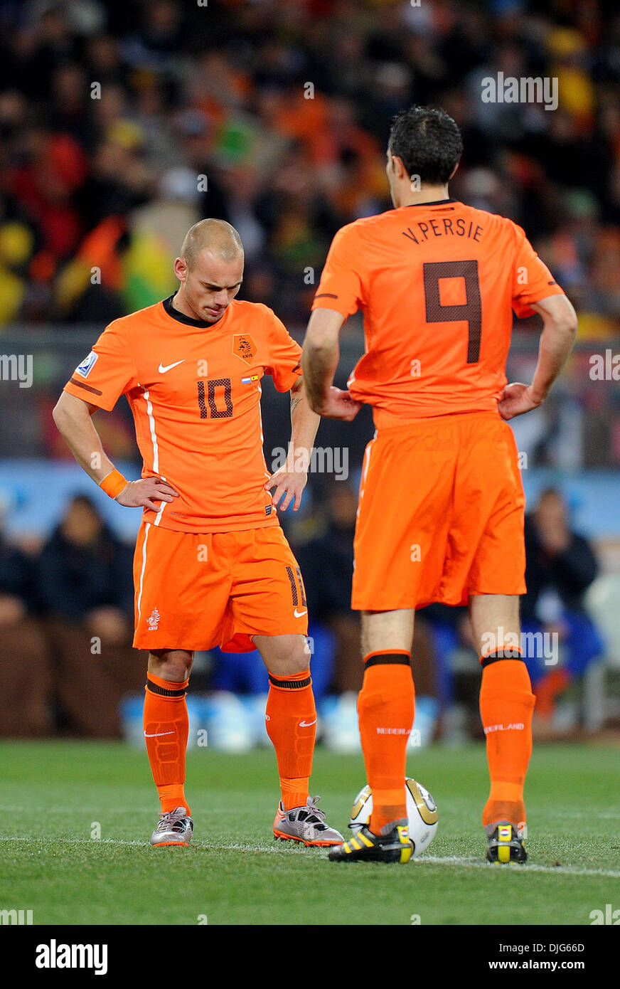 July 11, 2010 - Johannesburg, South Africa - Wesley Sneijder and Robin Van Persie of Netherlands react during the 2010 FIFA World Cup Final soccer match between Netherlands and Spain at Soccer City Stadium on July 11, 2010 in Johannesburg, South Africa. (Credit Image: © Luca Ghidoni/ZUMApress.com) Stock Photo